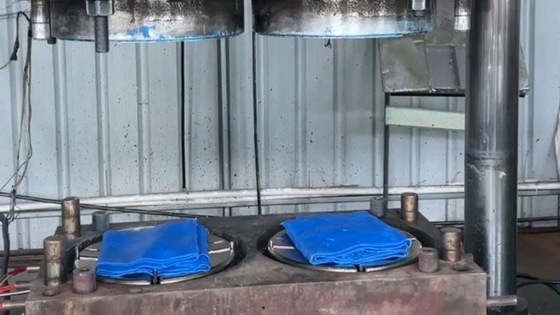 广州硅胶模具与塑料模具：定制之选，品质为先