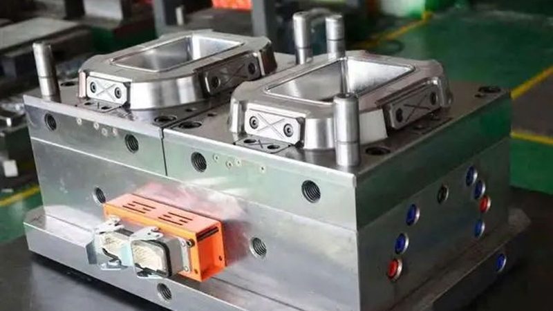 级进模步距计算，模具设计中的关键一步**