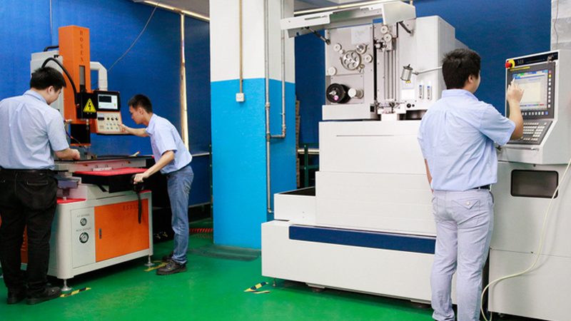 热作模具钢与合金工具钢：本质区别与应用解析
